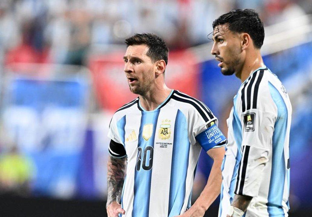 Leandro Paredes habloacute sobre su continuidad en la Seleccioacuten- ldquoDifiacutecil que continuacuteerdquo