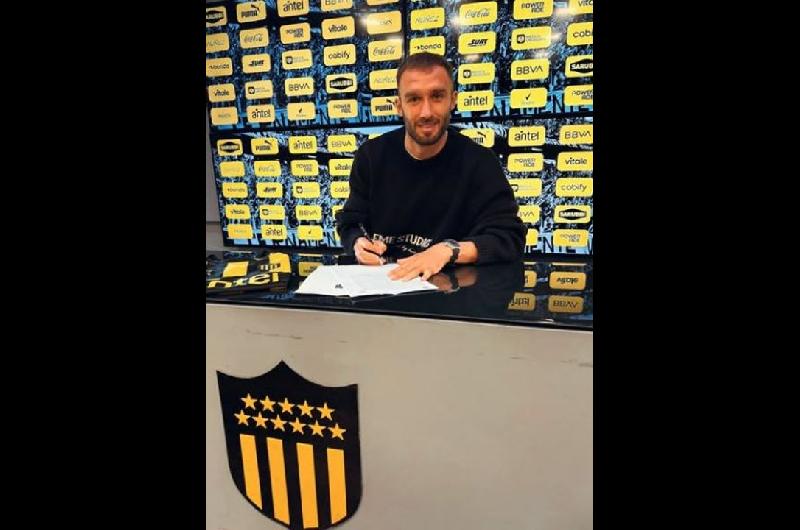 Germaacuten Pezzella fue confirmado como refuerzo de Pentildearol de Uruguay