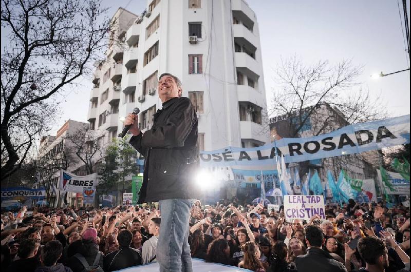 A 4 antildeos del atentado contra Cristina Maacuteximo Kirchner apuntoacute contra la Justicia por dejar impune el intento de magnicidio