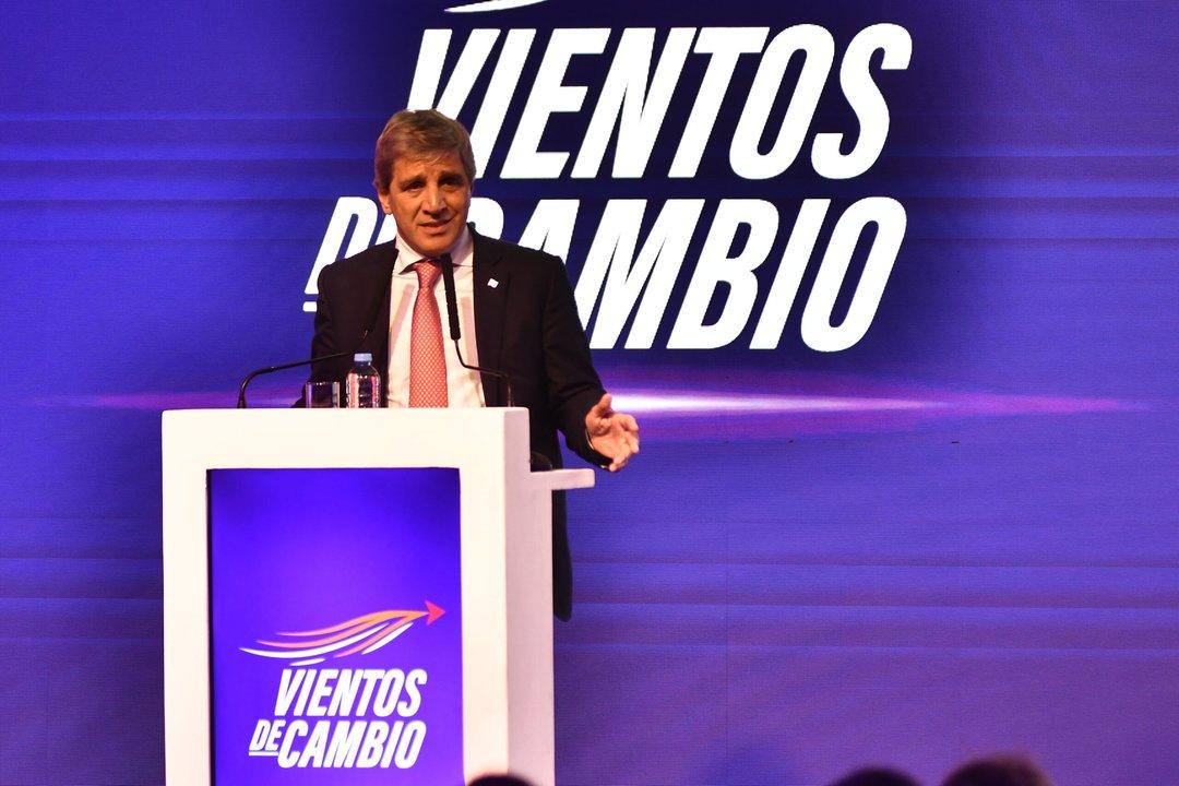 ldquoEs obviordquo- Caputo explicoacute por queacute la economiacutea va en dos velocidades distintas