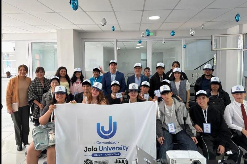 Jujuy segunda en becas de Ingenieriacutea de Software 