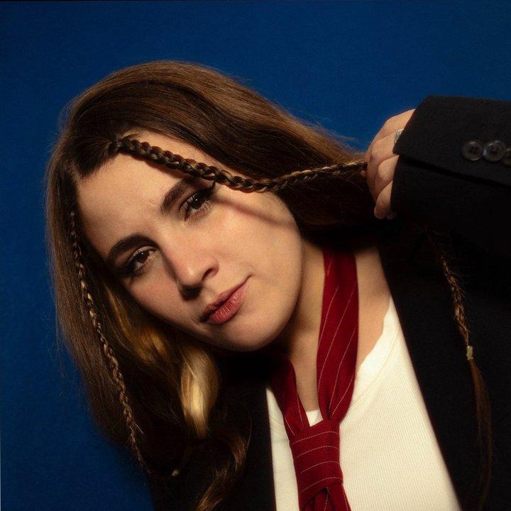 Tizishi hizo vibrar Makena- una de las nuevas voces con mayor proyeccioacuten de la escena argentina