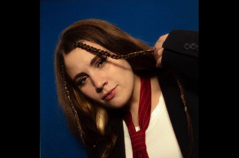 Tizishi hizo vibrar Makena- una de las nuevas voces con mayor proyeccioacuten de la escena argentina