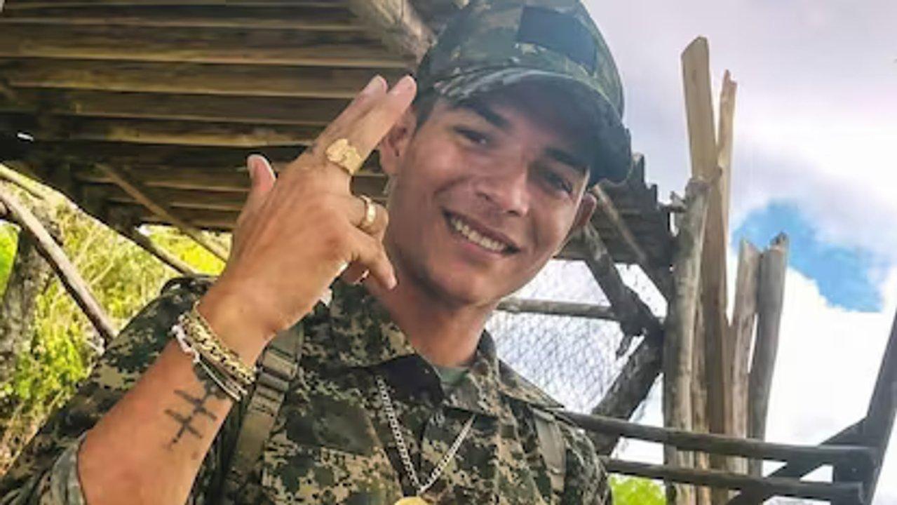 Abaten en Colombia a uno de los criminales maacutes buscados del paiacutes