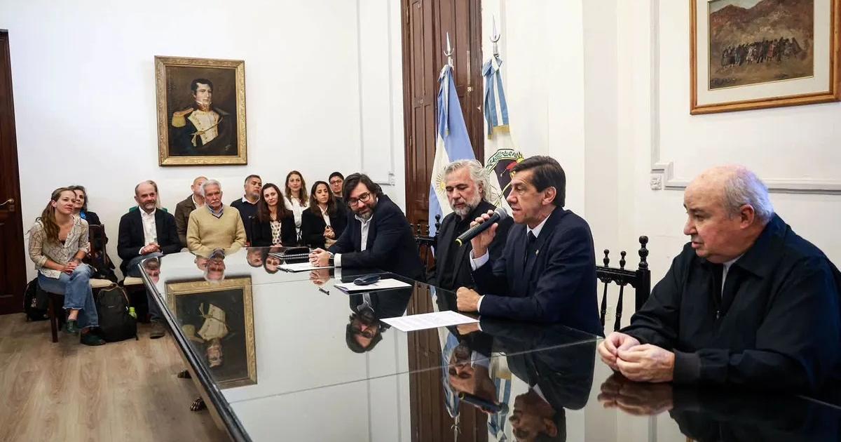 Convenio con el Conicet para la restauracioacuten de la Catedral