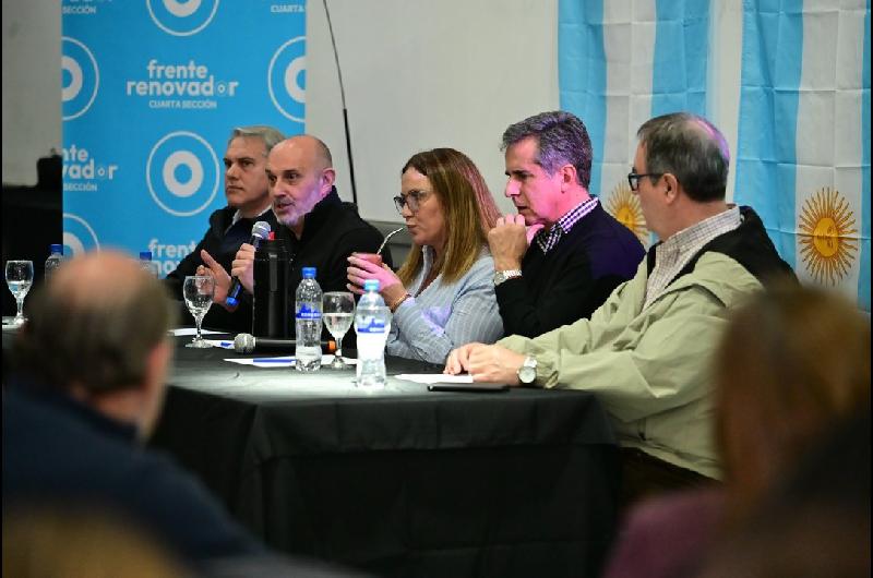 El Frente Renovador reunioacute a maacutes de 150 dirigentes en una cumbre clave en la Cuarta seccioacuten