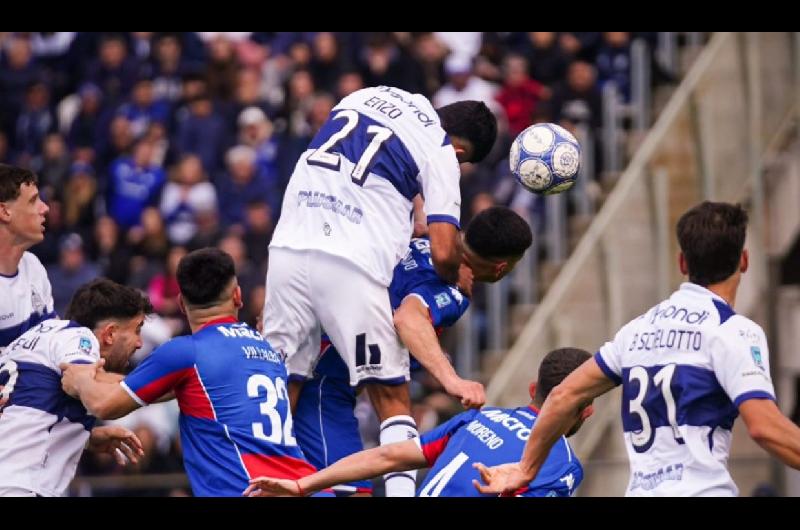 Gimnasia le ganoacute a Tigre y suentildea con la Libertadores