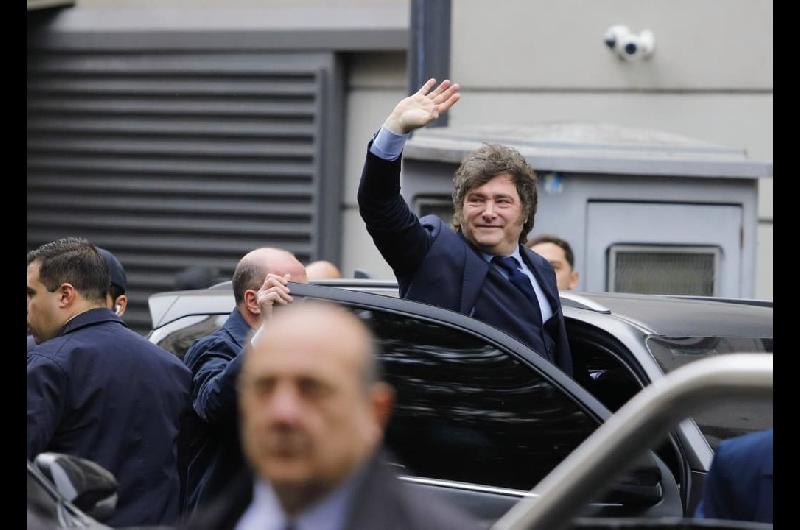 Los 1000 diacuteas de Milei- entre reformas disputas internas el frente judicial y la geopoliacutetica