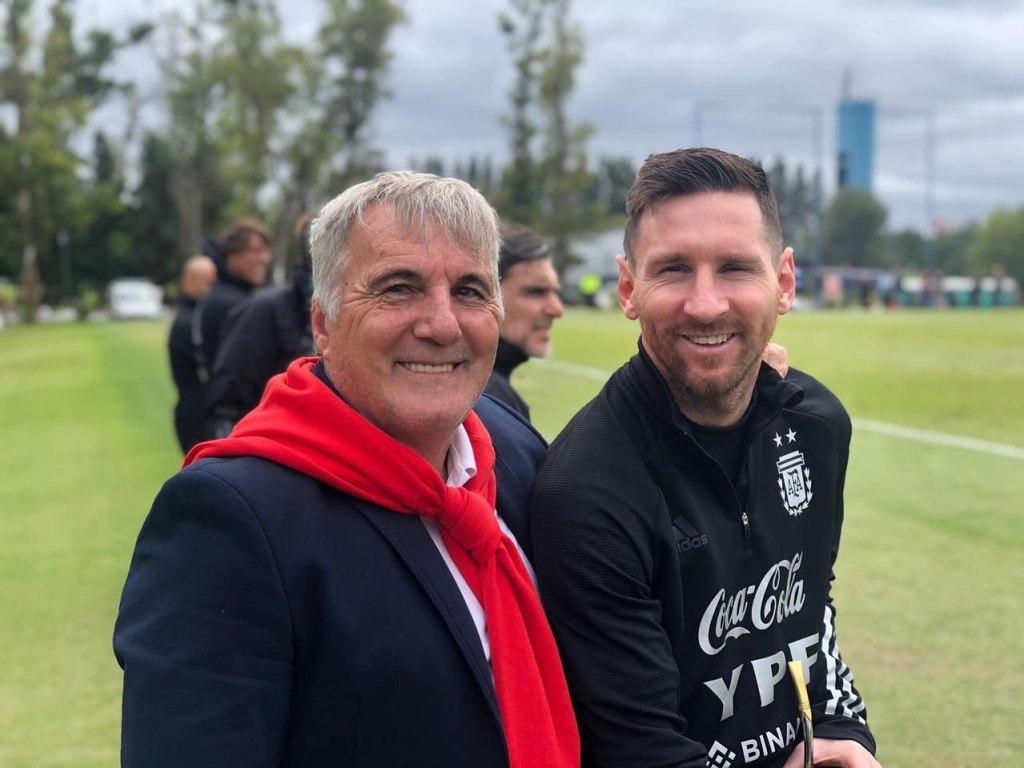Claudio Gugnali habloacute de Messi y las laacutegrimas de Colapinto- ldquoLos sufrimientos de crecimiento lo hicieron mejorrdquo