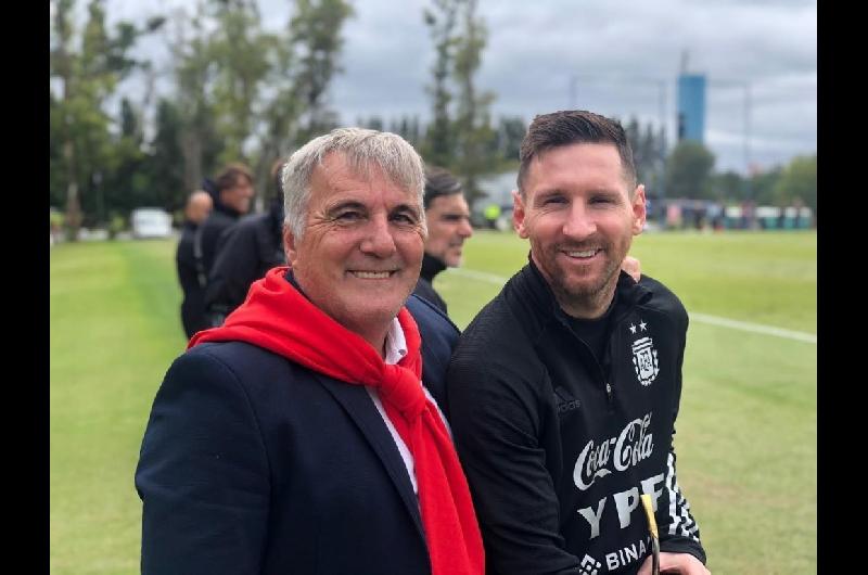 Claudio Gugnali habloacute de Messi y las laacutegrimas de Colapinto- ldquoLos sufrimientos de crecimiento lo hicieron mejorrdquo