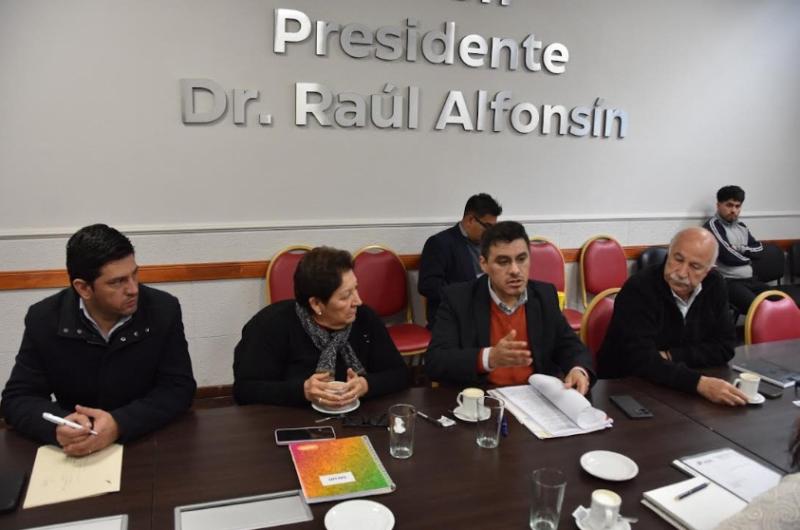Diputados de la Comisioacuten de Salud abordaron proyecto que recuerda al Dr Alvarado