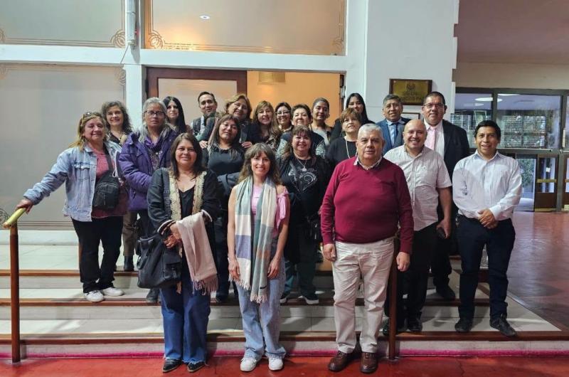 Construimos una carrera docente maacutes justa y transparente