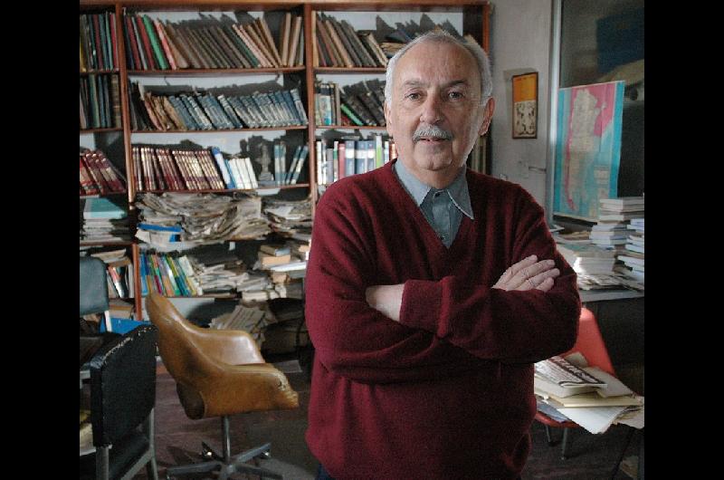 Murioacute el historiador y ensayista Norberto Galasso a los 90 antildeos