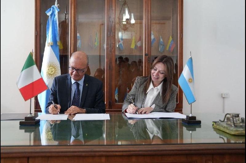 Pettovello recibioacute al ministro de Educacioacuten de Italia y firmaron acuerdos de cooperacioacuten