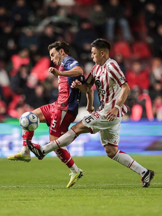 Instituto cayoacute ante Unioacuten y no pudo escalar a la cima de la Zona A del Torneo Clausura en solitario