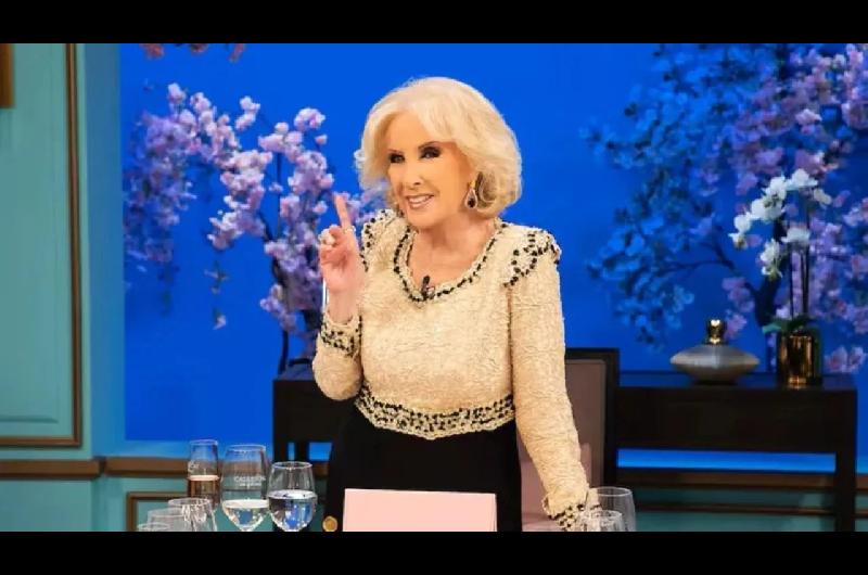 Nuevo parte meacutedico de Mirtha Legrand- evoluciona favorablemente y continuacutea internada