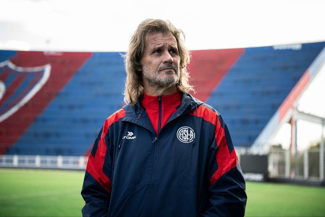 Insua y su objetivo en San Lorenzo- ldquoBuscaremos entrar en los play offrdquo