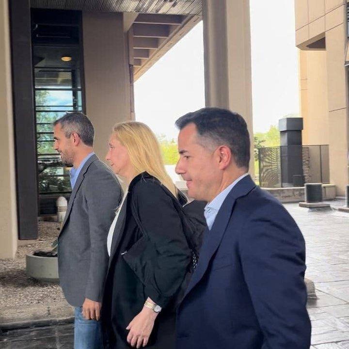 Karina Milei se reunioacute con Menem en Diputados para delinear la estrategia del oficialismo