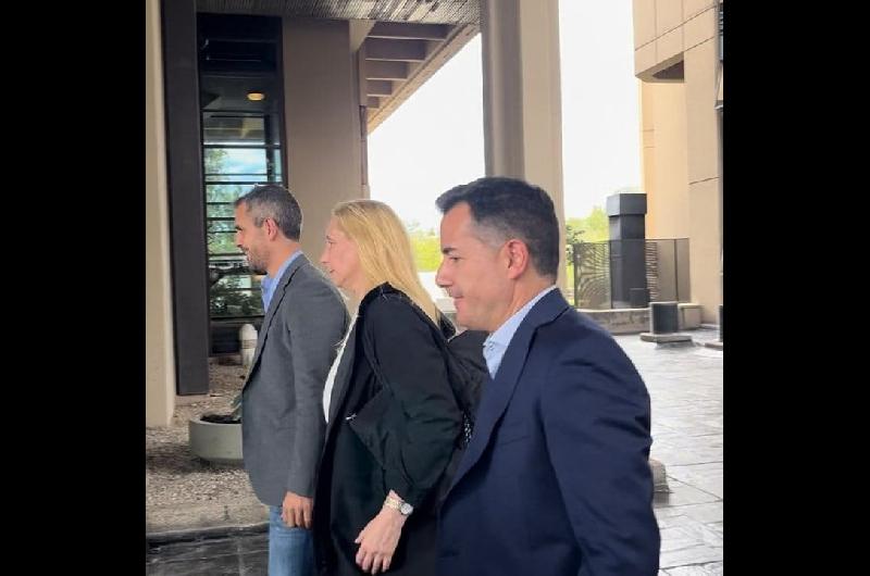 Karina Milei se reunioacute con Menem en Diputados para delinear la estrategia del oficialismo