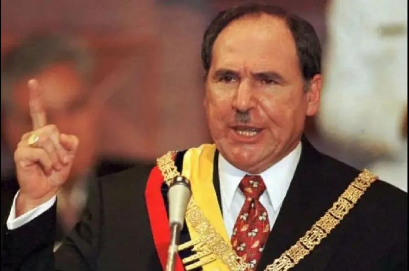Condenan a nueve antildeos y cuatro meses al expresidente de Ecuador por delincuencia organizada