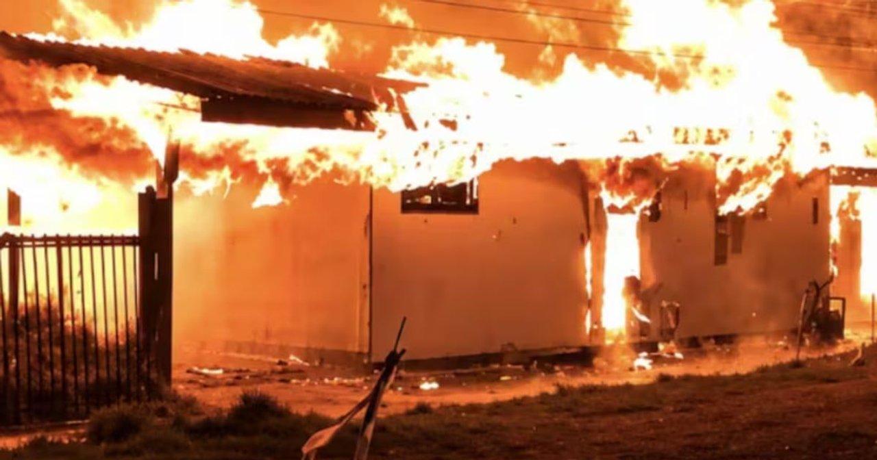 Chile- al menos 16 personas murieron en el incendio de un hogar geriaacutetrico