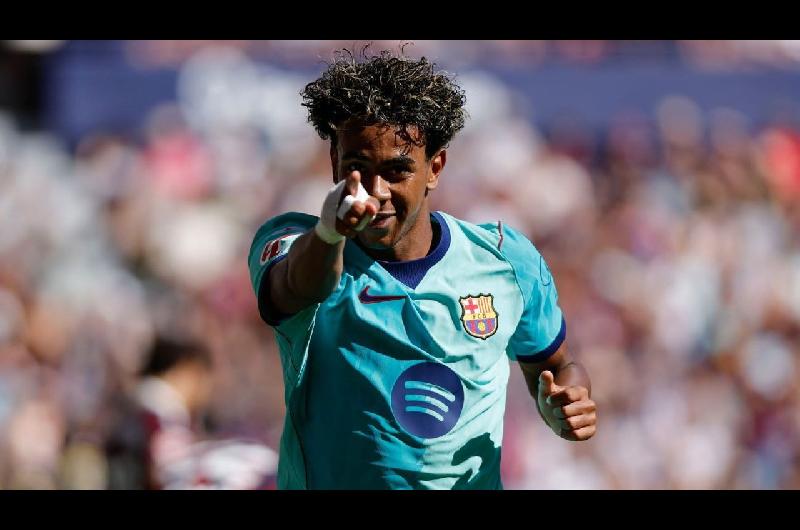 El Barcelona goleoacute al Levante y sigue intratable en LaLiga de Espantildea