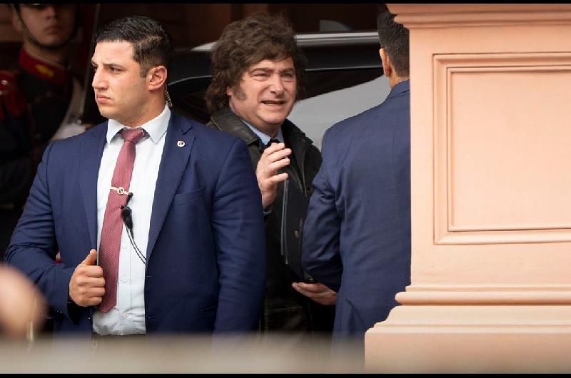 Javier Milei encabeza una nueva reunioacuten de Gabinete- a la tarde recibe a legisladores libertarios