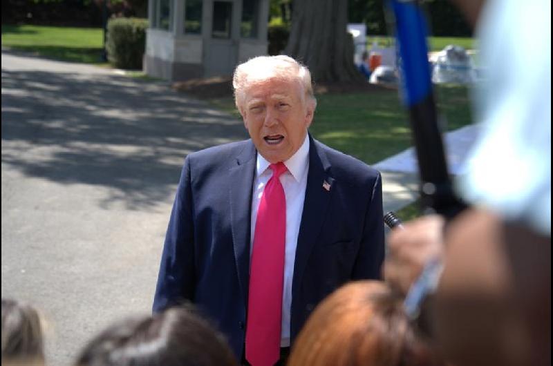 El paso de Trump por Irlanda repercutioacute en Londres por sus declaraciones