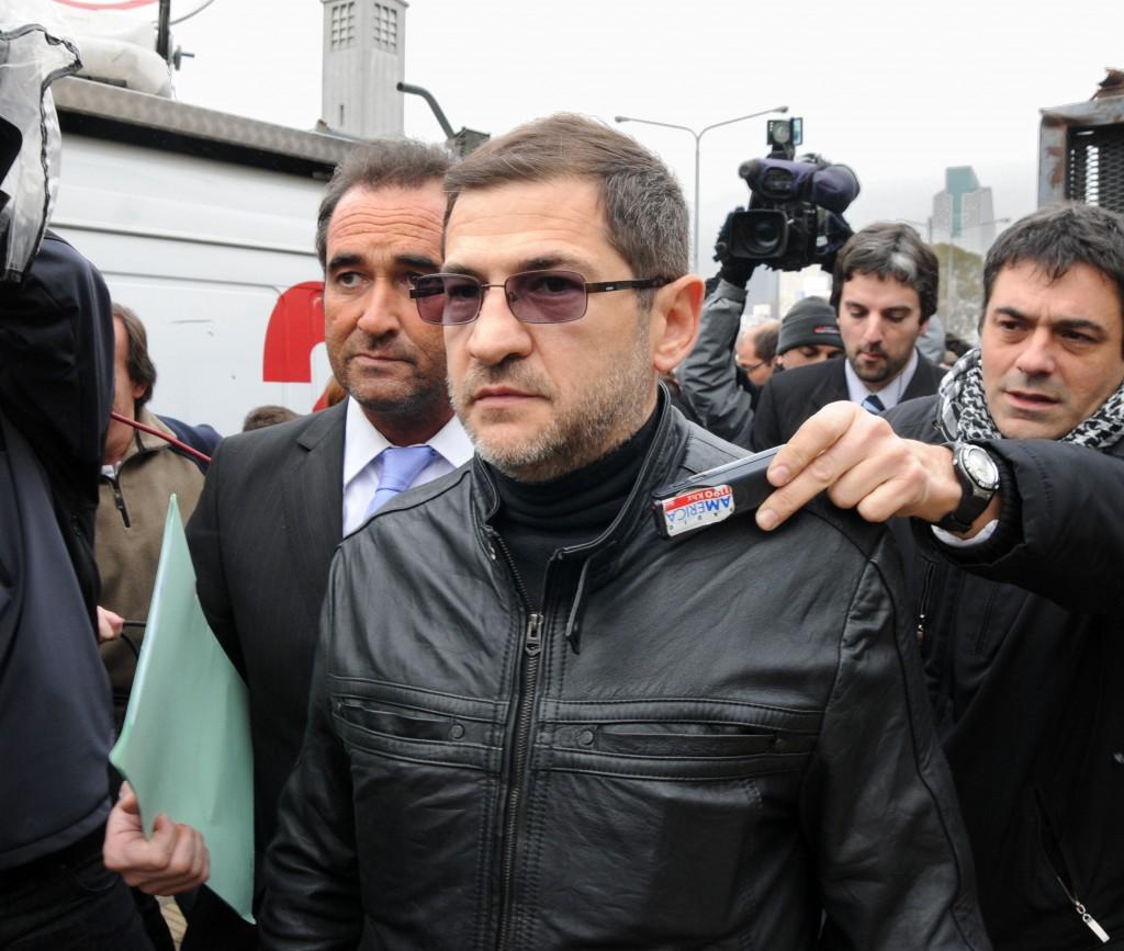 Suentildeos Compartidos- tras ser condenado Schoklender aseguroacute que ldquono se desvioacute un puto fondordquo