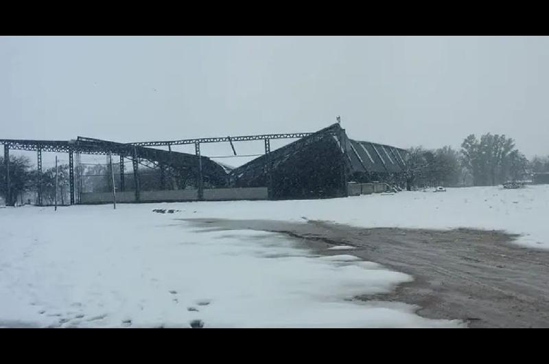 San Luis Otra obra deportiva perdioacute el techo y la intendenta no explicoacute fallas