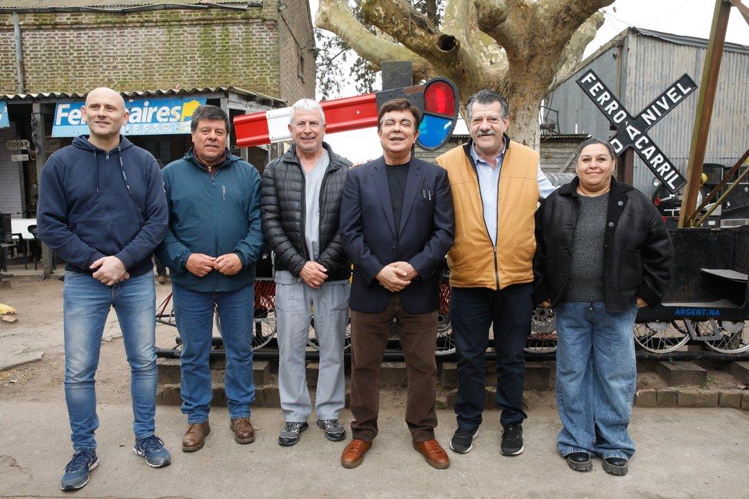 Fernando Espinoza recorrioacute el interior bonaerense y llamoacute a construir una planificacioacuten estrateacutegica