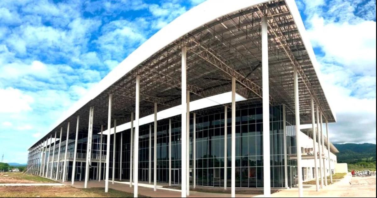 Notable avance del nuevoHospital Regional Oriacuteas 