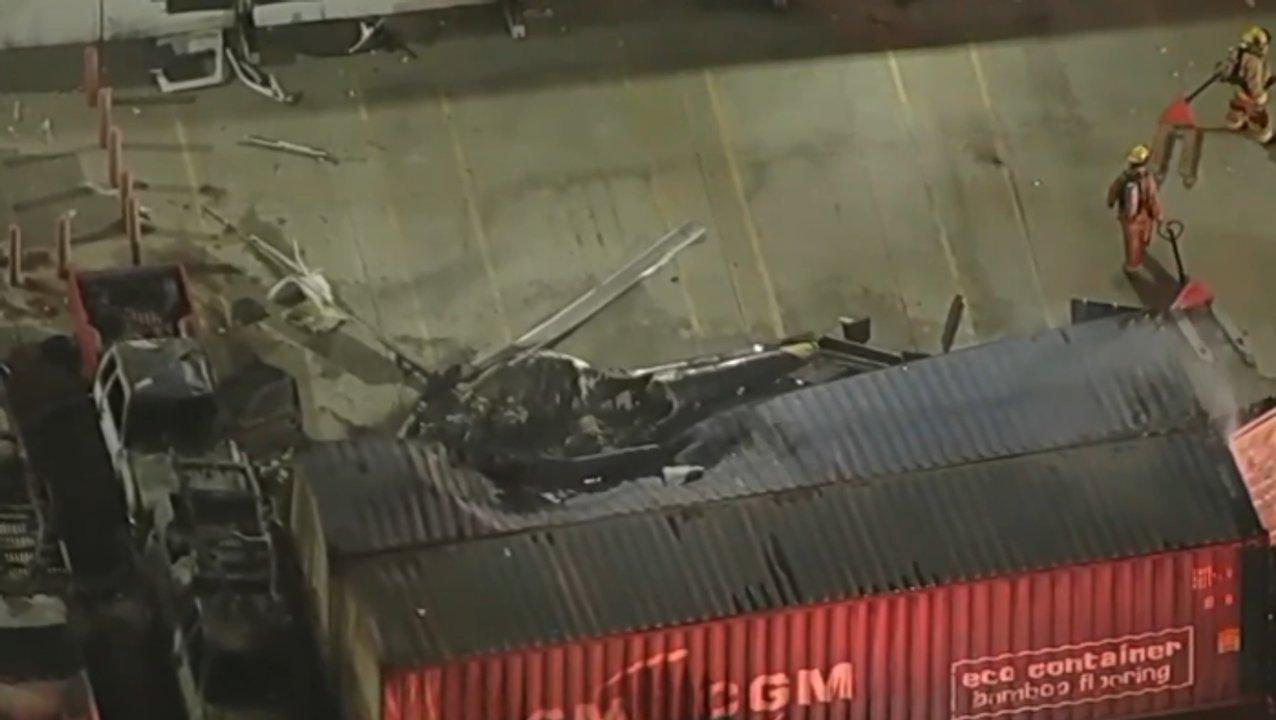 Un helicoacuteptero de un canal de noticias se estrelloacute en Los Aacutengeles- al menos tres muertos