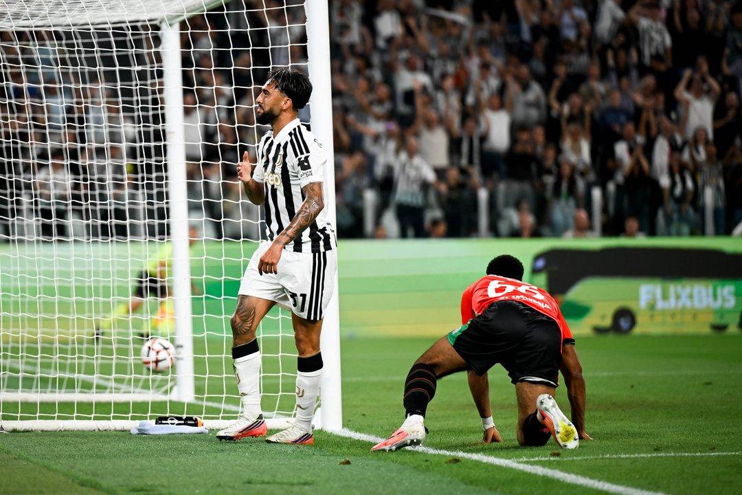 Con gol de Nico Gonzaacutelez la Juventus goleoacute 5 a 0 al NEC en el debut de la UEFA Europa League