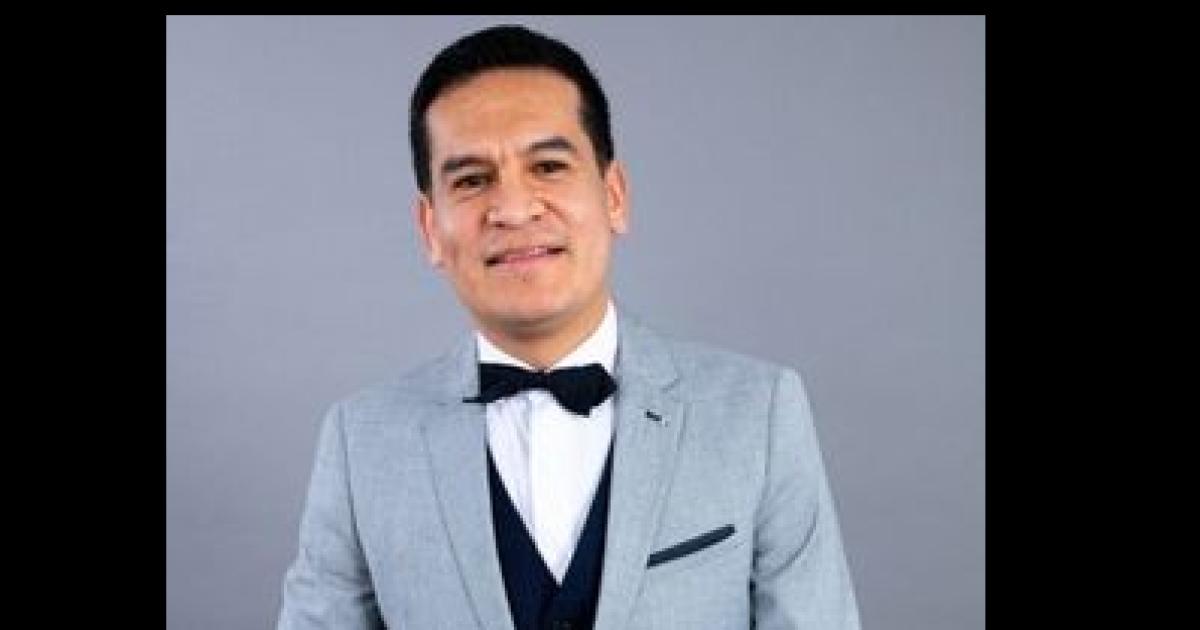 Pianista rinde homenaje a Gustavo Leguizamoacuten