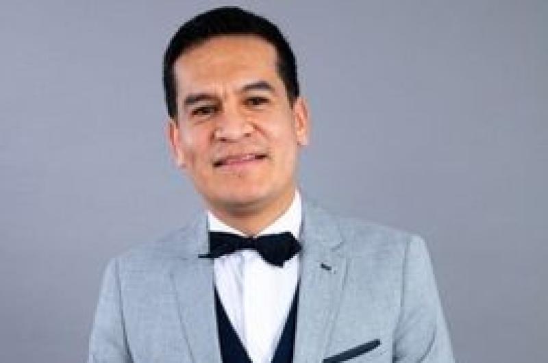 Pianista rinde homenaje a Gustavo Leguizamoacuten
