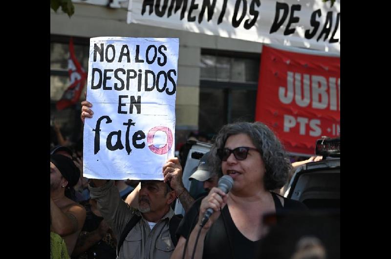 FATE- la Justicia ordenoacute el desalojo de la planta 