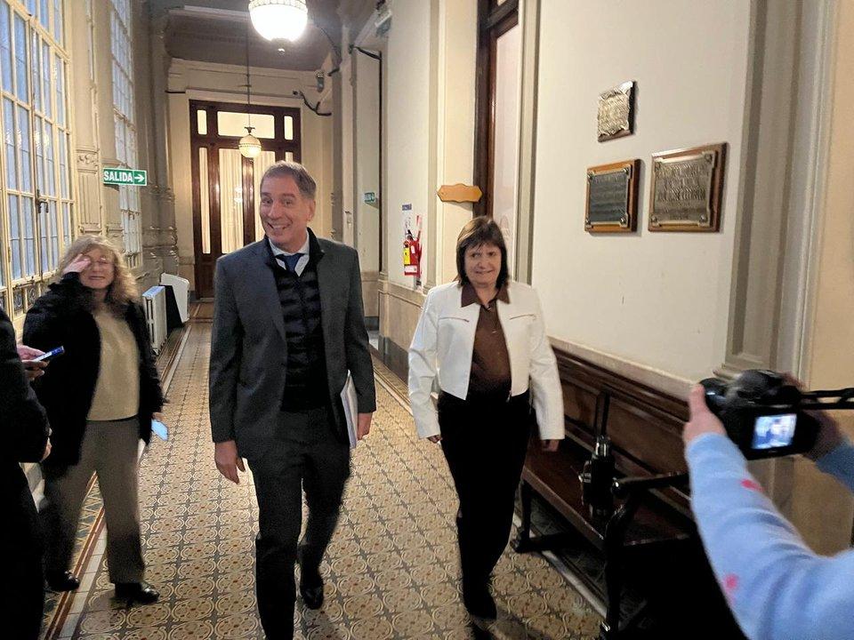 Santilli le bajoacute el tono a los cortocircuitos con Bullrich- ldquoEstuvo divertido el video de Patriciardquo