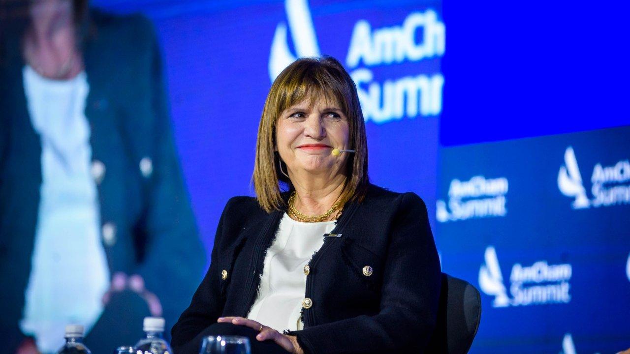 Bullrich desmintioacute a Santilli por los cambios en el Presupuesto- ldquoNo vale decir algo que no esrdquo