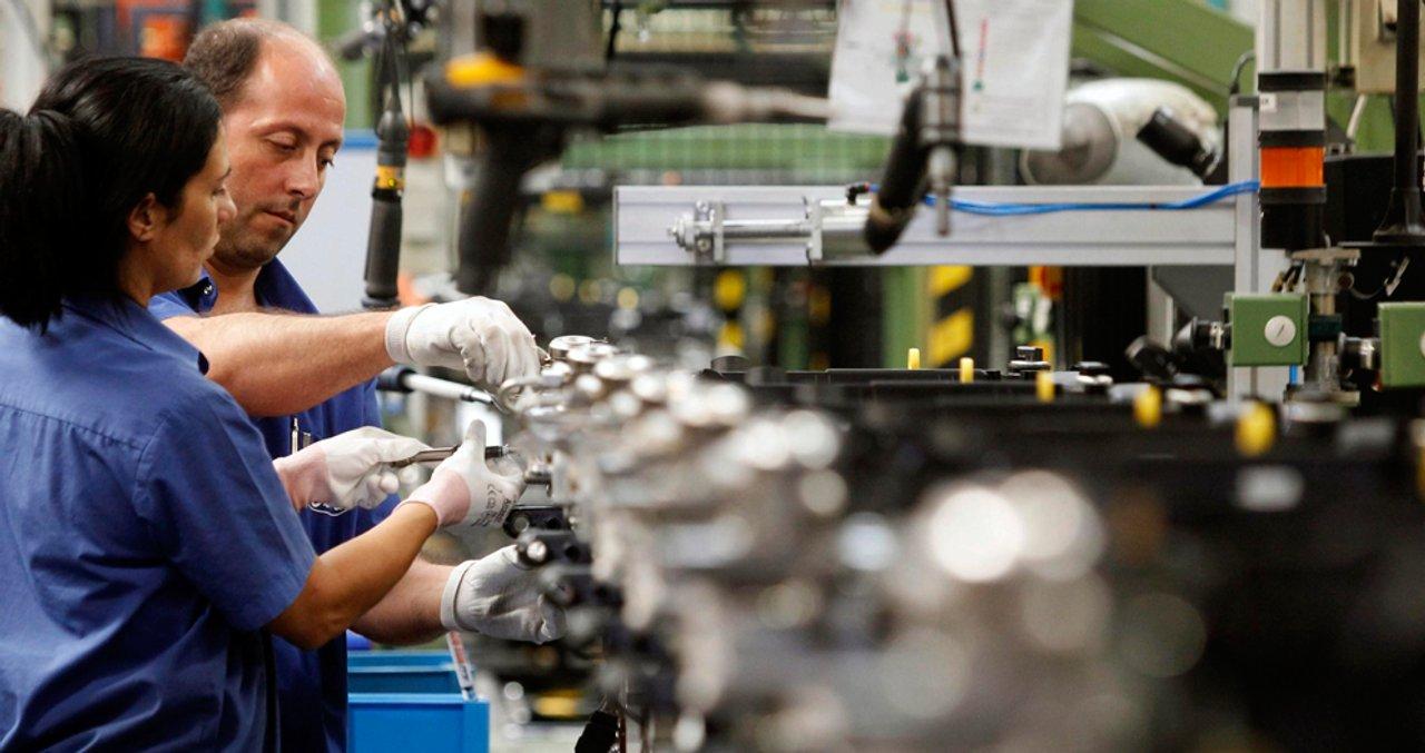 Desocupacioacuten- la visioacuten de un economista que dice que no aumentoacute