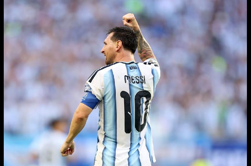 Tagliafico Mac Allister y Lautaro Martiacutenez entre otros se expresaron por la despedida de Messi
