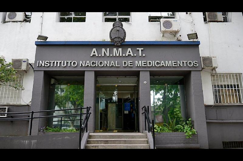 Crece la poleacutemica por una disposicioacuten de la ANMAT sobre aranceles a medicamentos de alto costo