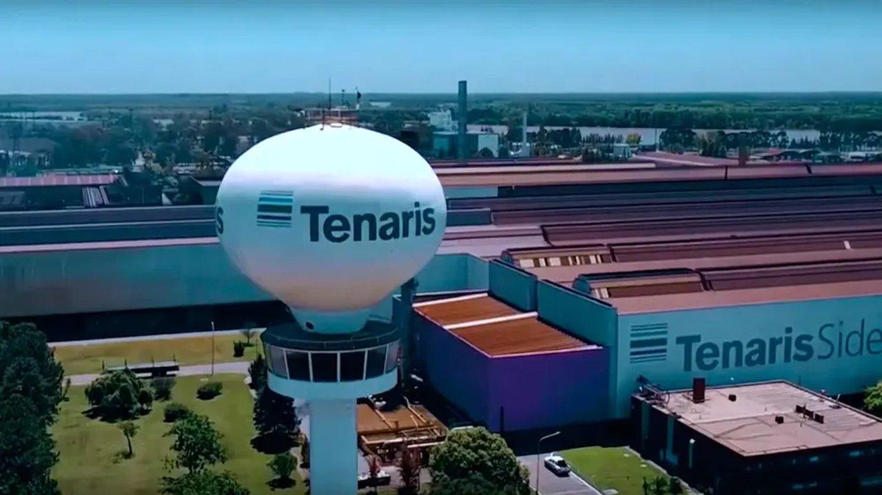 Paro de Techint- maacutes de 500 trabajadores efectuaron un paro y advirtieron que continuaraacuten con la medida este martes