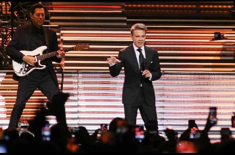Luis Miguel anuncioacute el Tour 2027 en sus redes sociales