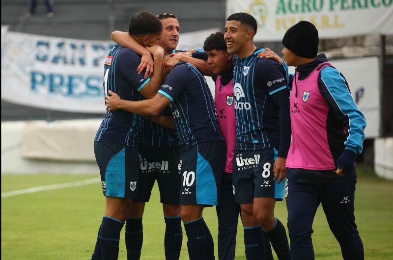 Gimnasia trabaja esperando a San Martiacuten de Tucumaacuten