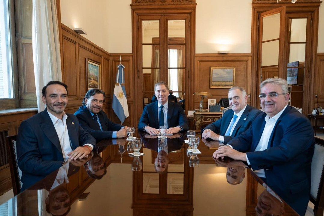 Alivio para las provincias- mejoraron las transferencias automaacuteticas
