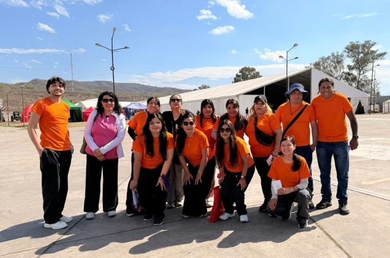 Facilitan servicios asesoriacuteas consultas de salud y testeos a joacutevenes y adolescentes