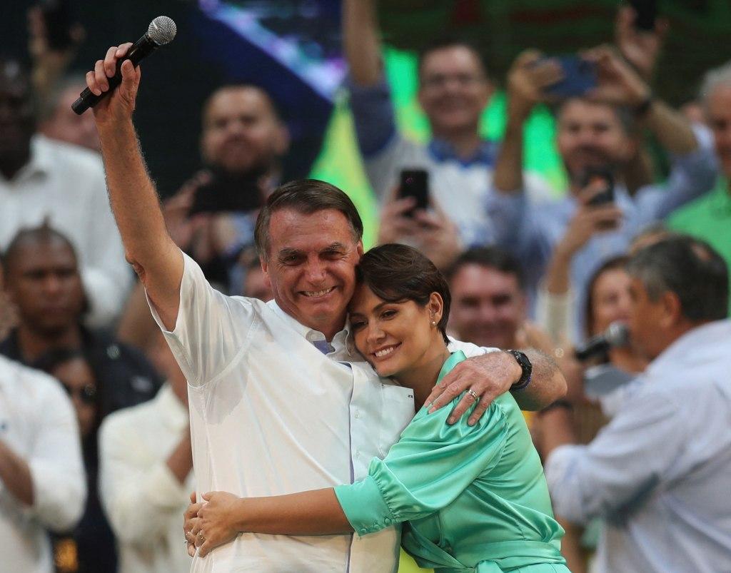 Brasil- Michelle Bolsonaro debioacute ser internada por sufrir una jaqueca