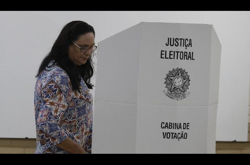 Siete misiones internacionales observaraacuten elecciones brasilentildeas 