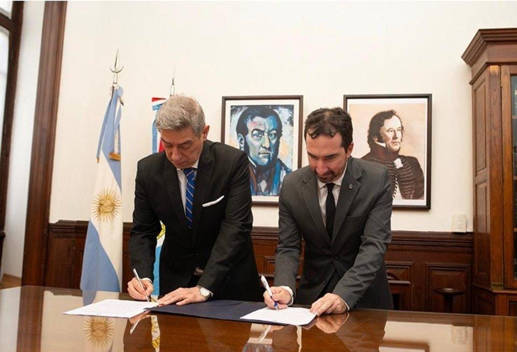 Rosatti celebroacute la declaracioacuten de Estanislao Loacutepez como heacuteroe nacional